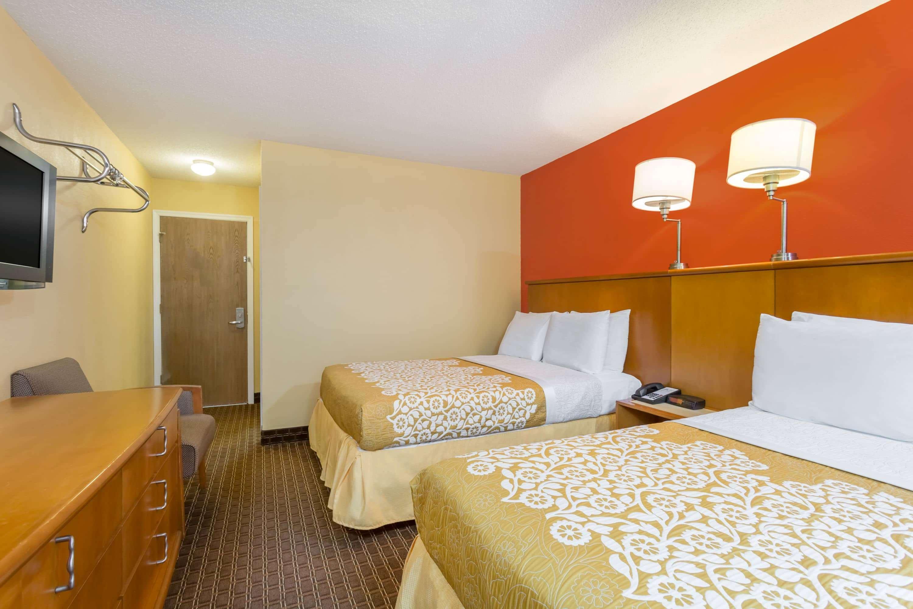 Hotel Days By Wyndham Island