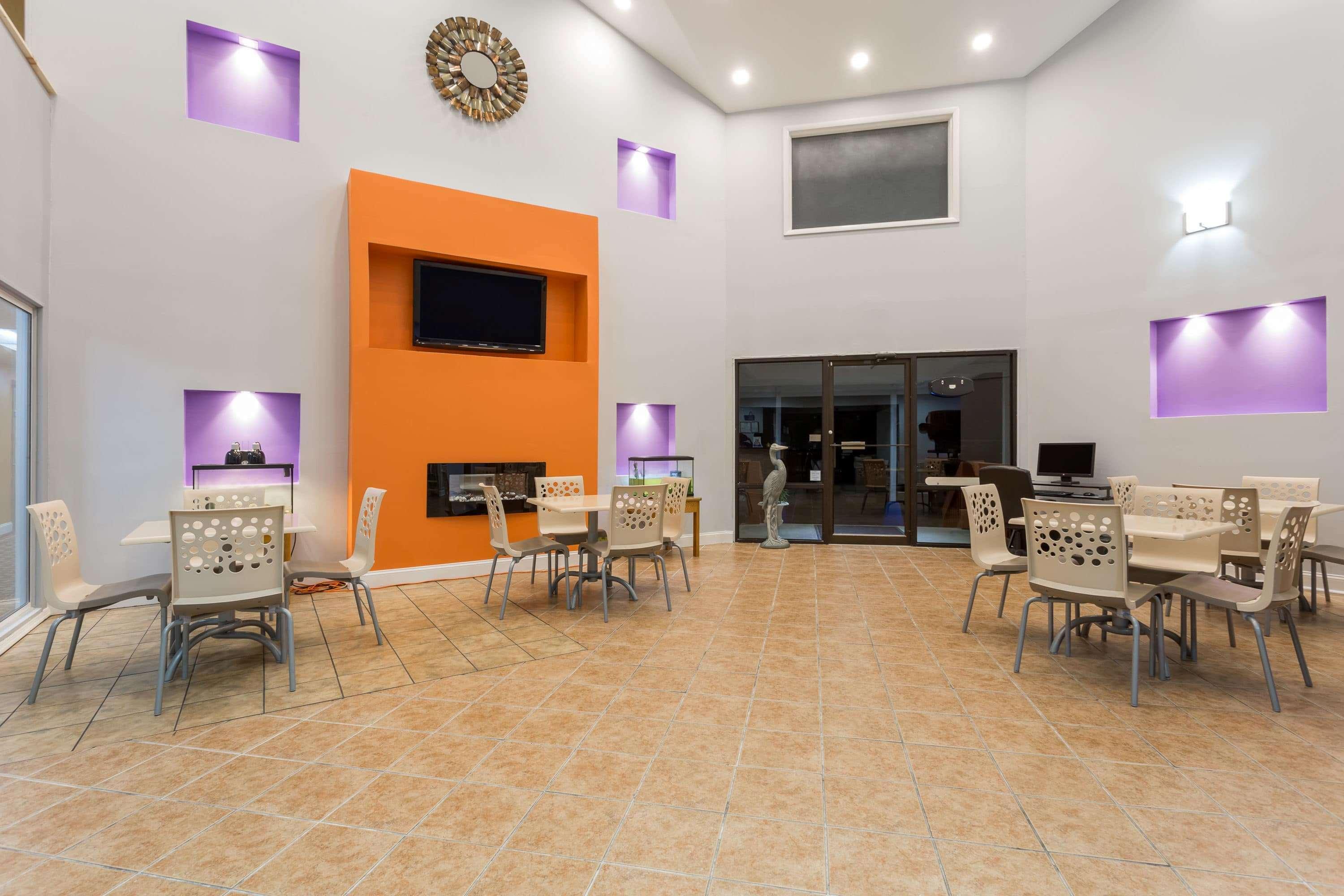 Days By Wyndham Island Hotel 3*