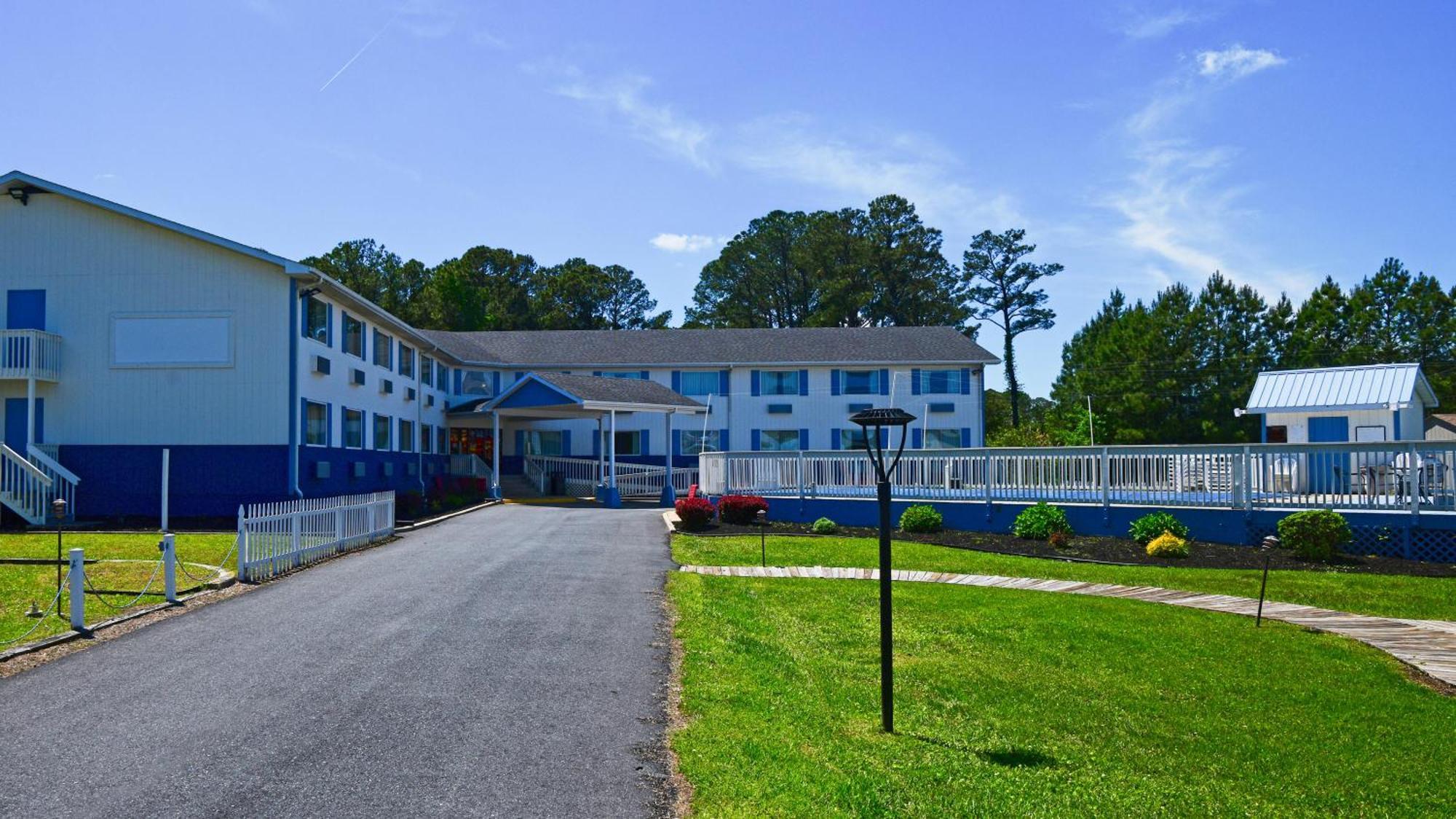 Hotel Days By Wyndham Island 3*